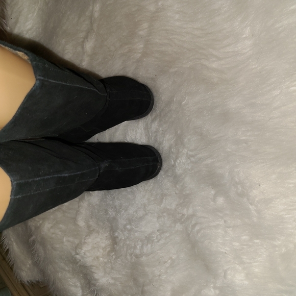 Nine West Size 10M Black Suede Leather Wedge Booties - Picture 4 of 6